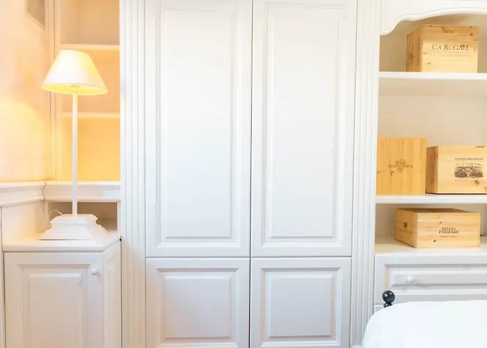 Residenza Delle Scuderie דירה טרנטו